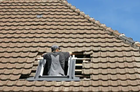 Pose de velux - Saint-Front sur Lémance